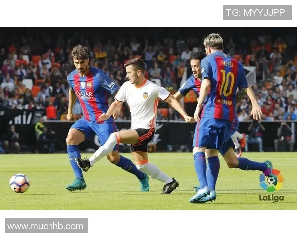 足球明星美食探秘盘点他们的独特饮食习惯与美味享受